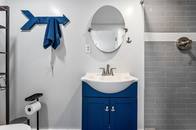 716 Still Point Rd, Smithville, TN 37166