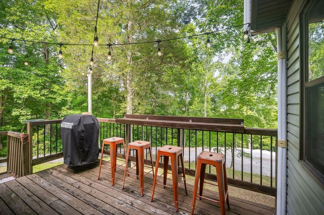 716 Still Point Rd, Smithville, TN 37166