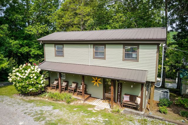 716 Still Point Rd, Smithville, TN 37166