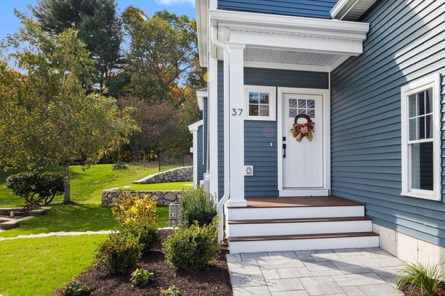 37 School St 37, Woburn, MA 01801