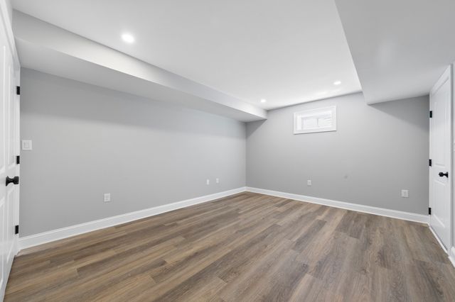 37 School St 37, Woburn, MA 01801