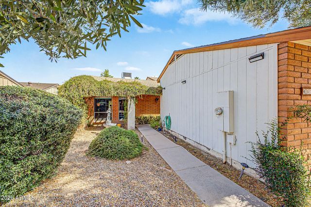 4034 W LOMA Lane, Phoenix, AZ 85051