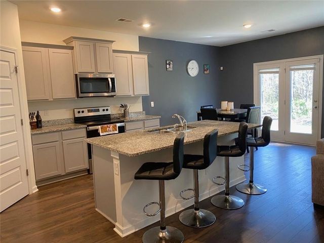 676 Whitman Lane, Stockbridge, GA 30281