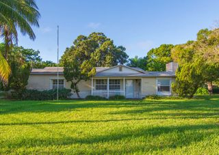 2595 Cordova Avenue, Vero Beach, FL 32960