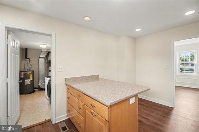 2113 MATTHEW LN, Fredericksburg, VA 22405