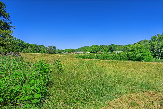 1128 Friendship Road, Seneca, SC 29678