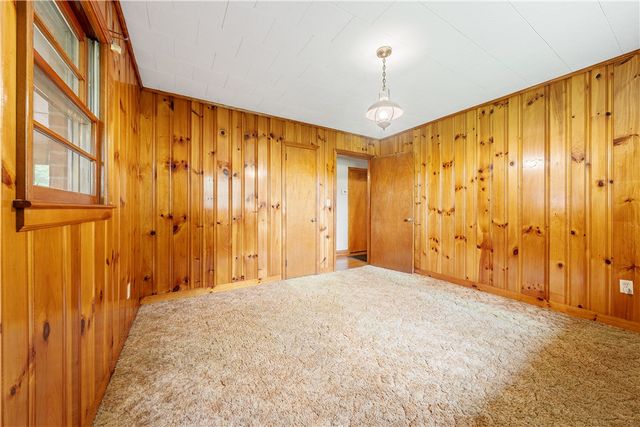 1128 Friendship Road, Seneca, SC 29678