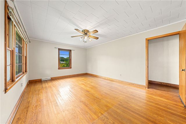 1128 Friendship Road, Seneca, SC 29678
