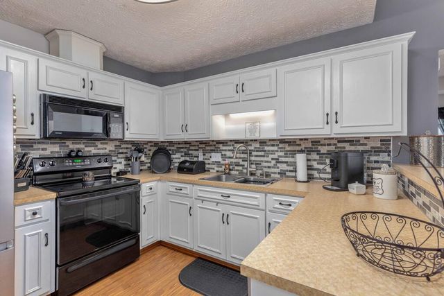 7 Devonshire Drive, Phenix City, AL 36870