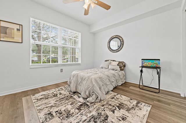 140 SW Peacock Blvd Apt 103, Port St Lucie, FL 34986