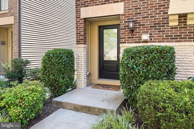 3698 AMBROSE HILLS RD, Falls Church, VA 22041