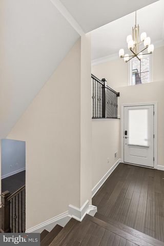3698 AMBROSE HILLS RD, Falls Church, VA 22041