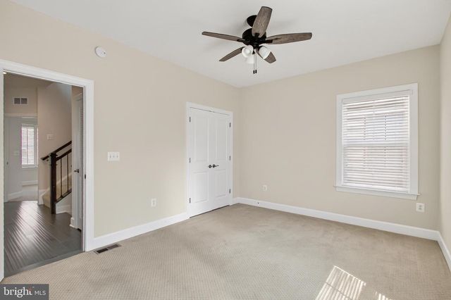 3698 AMBROSE HILLS RD, Falls Church, VA 22041