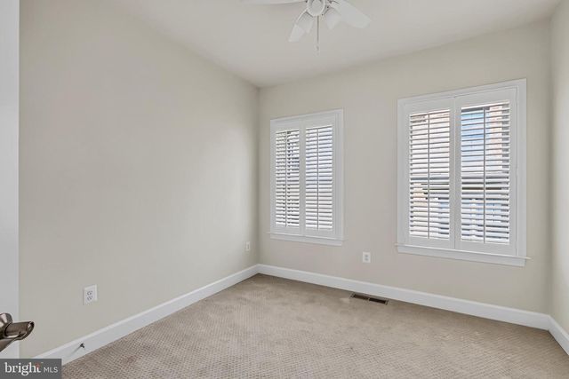 3698 AMBROSE HILLS RD, Falls Church, VA 22041