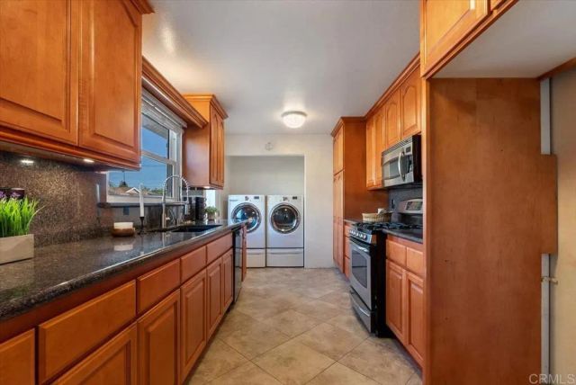 6851 San Pasqual Circle, Buena Park, CA 90620