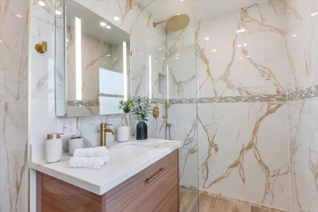 6851 San Pasqual Circle, Buena Park, CA 90620
