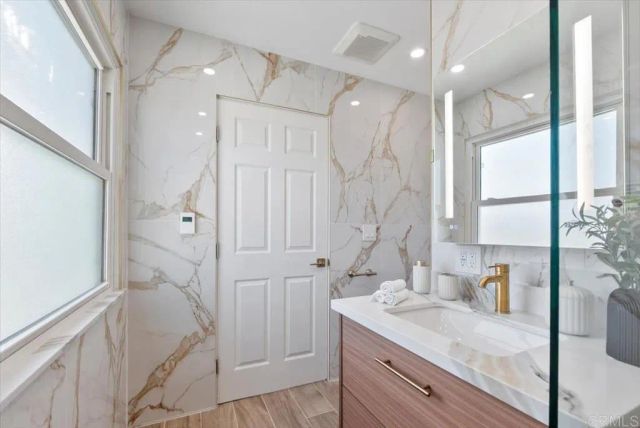 6851 San Pasqual Circle, Buena Park, CA 90620
