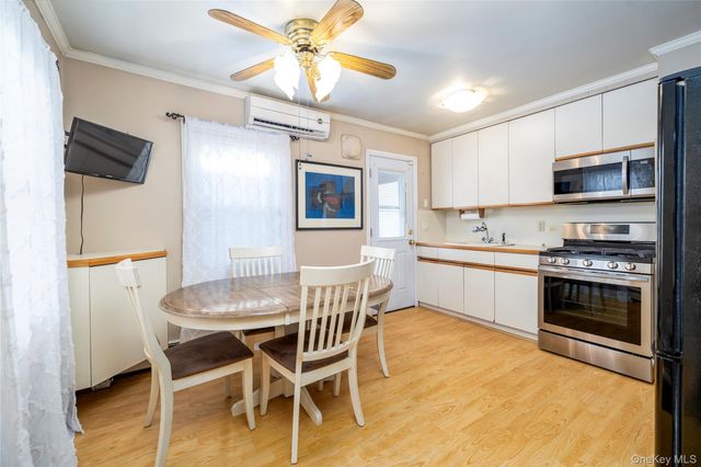528 Stratford Road, South Hempstead, NY 11550