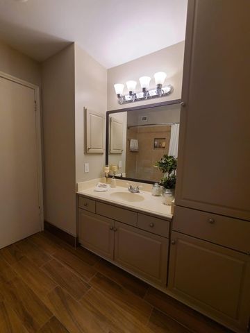 5803 Doliver Drive 67, Houston, TX 77057