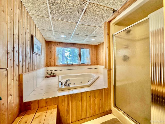 272 Timberlane Drive, Marquette, MI 49855