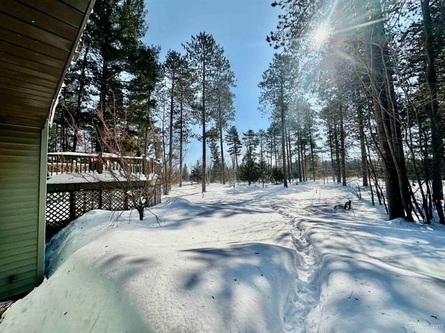 272 Timberlane Drive, Marquette, MI 49855