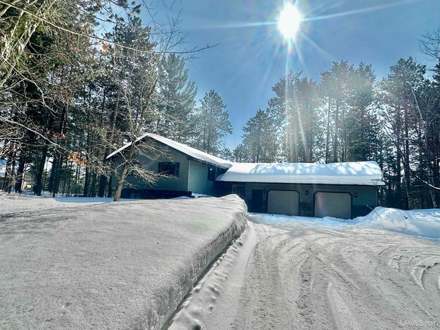 272 Timberlane Drive, Marquette, MI 49855