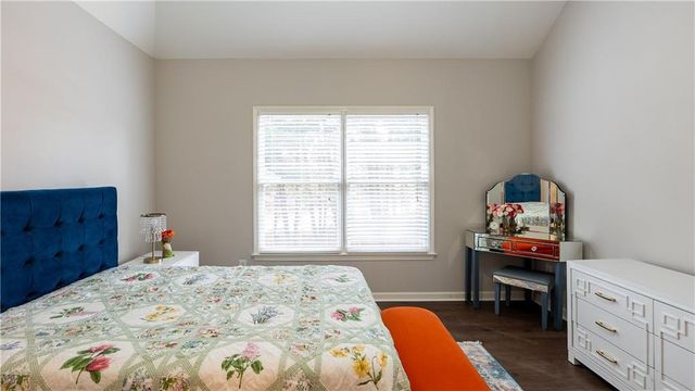 916 Bishops Crossing, Norcross, GA 30071