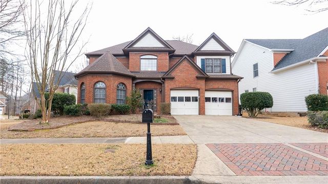 916 Bishops Crossing, Norcross, GA 30071