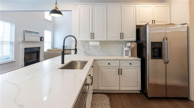 916 Bishops Crossing, Norcross, GA 30071