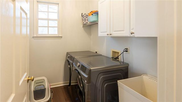 916 Bishops Crossing, Norcross, GA 30071