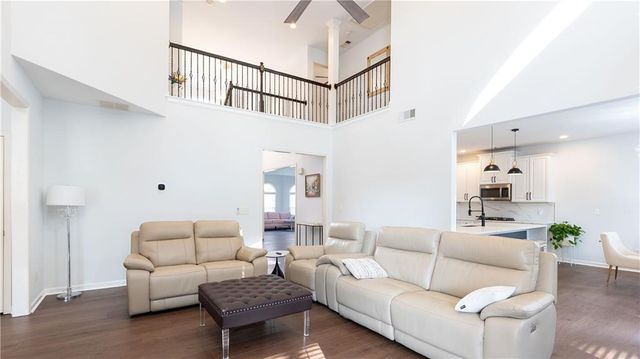 916 Bishops Crossing, Norcross, GA 30071