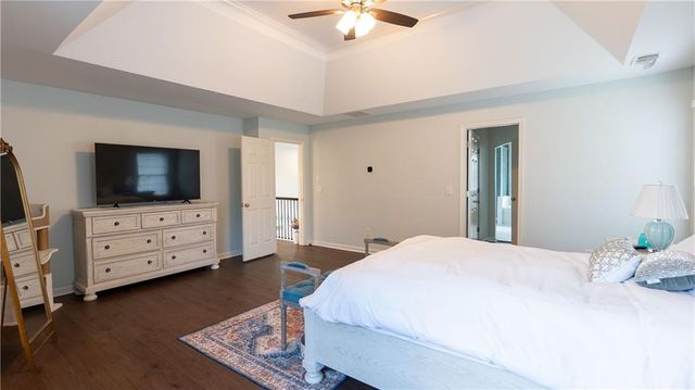 916 Bishops Crossing, Norcross, GA 30071