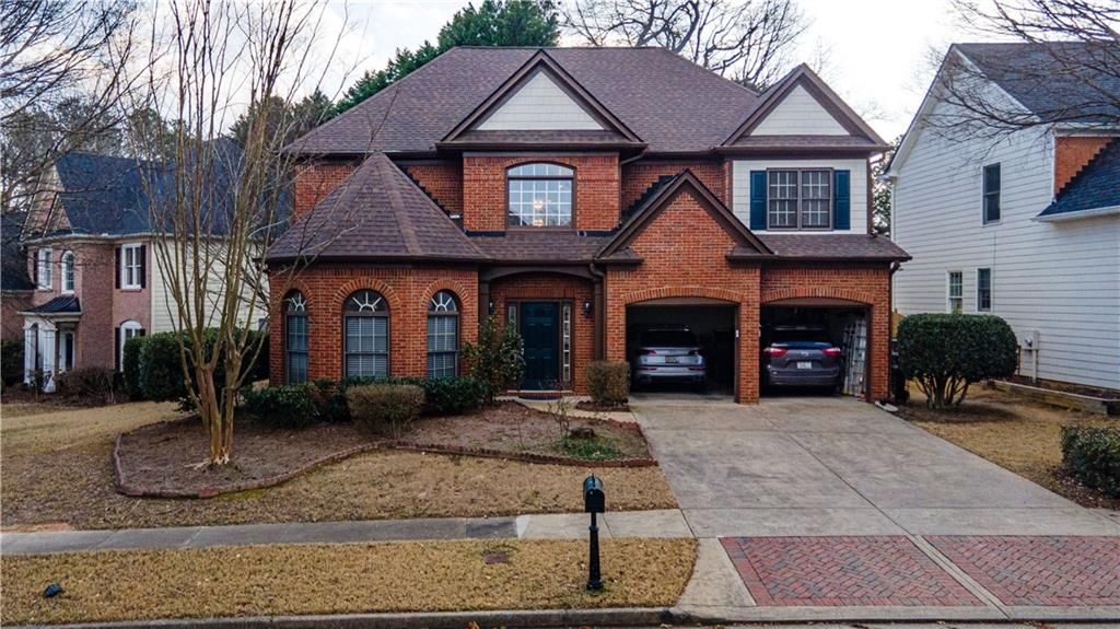 916 Bishops Crossing, Norcross, GA 30071