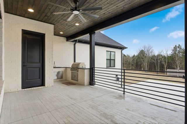 2085 Kidd Rd, Nolensville, TN 37135
