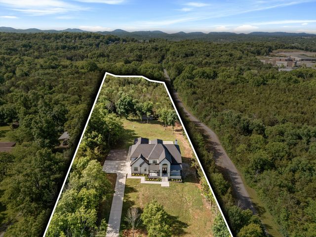 2085 Kidd Rd, Nolensville, TN 37135