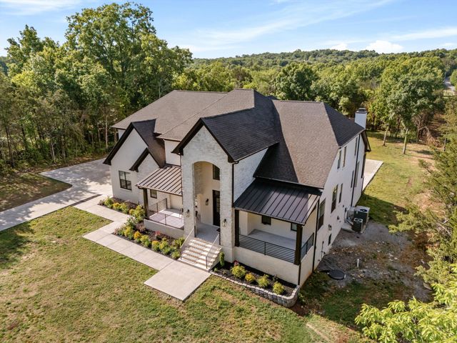 2085 Kidd Rd, Nolensville, TN 37135