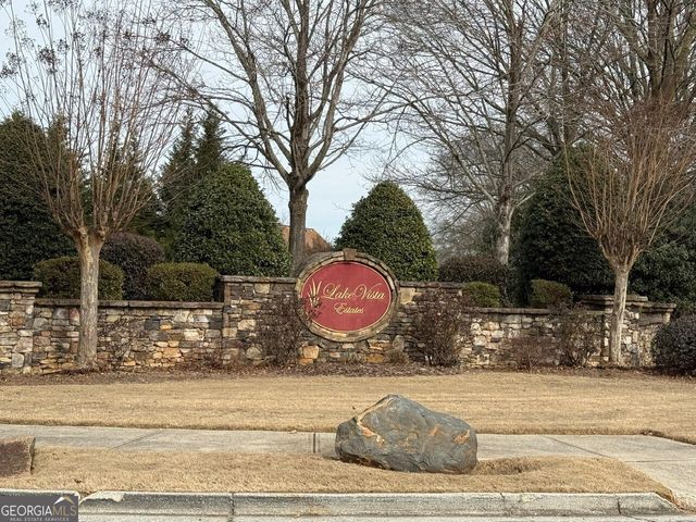 690 Lake Vista Drive, Jefferson, GA 30549