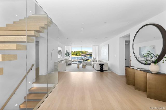 2 "B" W Water Street, Sag Harbor, NY 11963