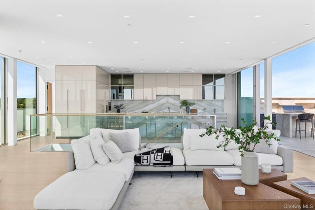 2 "B" W Water Street, Sag Harbor, NY 11963