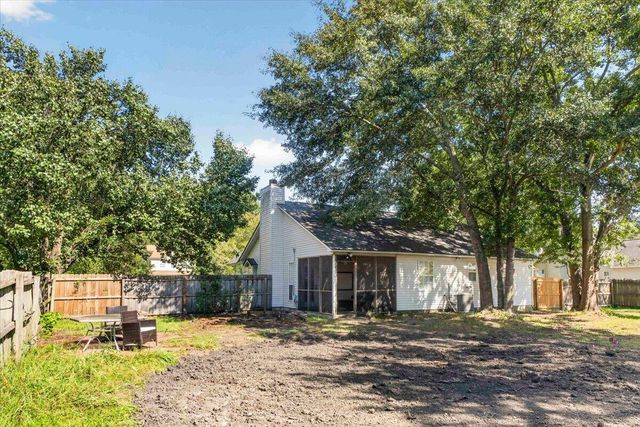 105 Blackwalnut Drive, Summerville, SC 29486