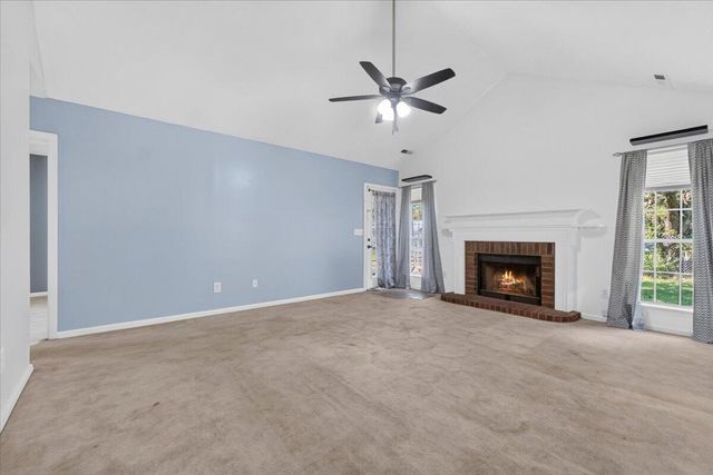 105 Blackwalnut Drive, Summerville, SC 29486
