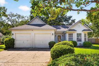 105 Blackwalnut Drive, Summerville, SC 29486