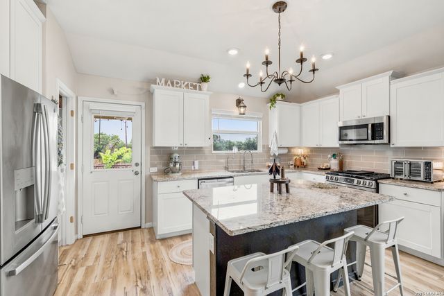 31597 Untrodden Way, Bulverde, TX 78163