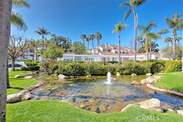 19431 Sunray Lane 205, Huntington Beach, CA 92648