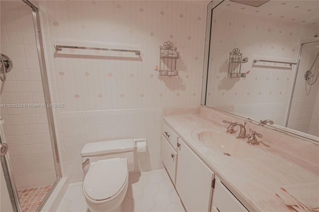 301 174th St 2317, Sunny Isles Beach, FL 33160