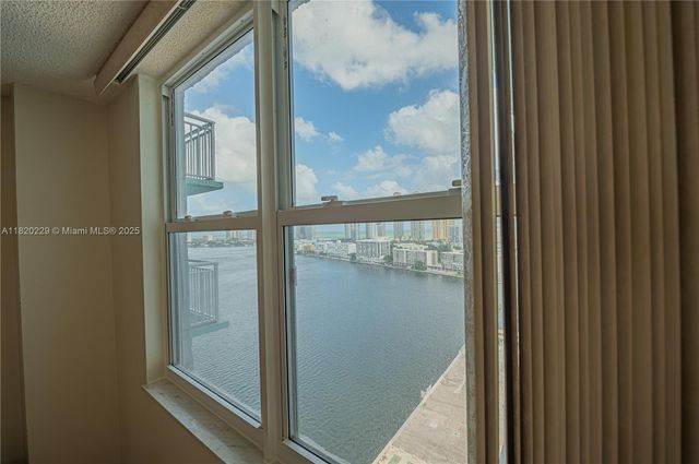 301 174th St 2317, Sunny Isles Beach, FL 33160