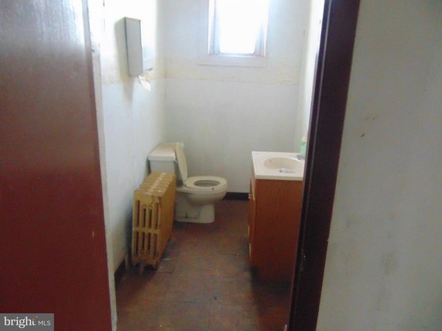 1909 7TH S, Camden, NJ 08104