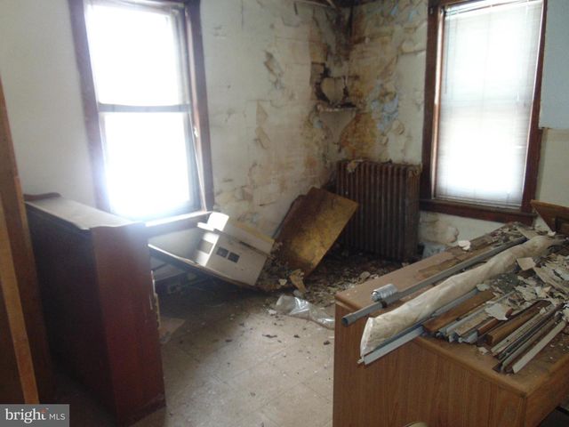 1909 7TH S, Camden, NJ 08104