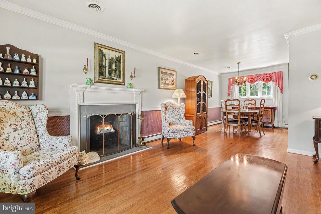 2636 AMY DR, EAGLEVILLE, PA 19403 — photo 4
