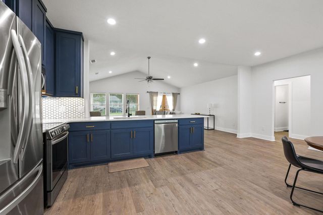 1834 S Park Avenue, Denison, TX 75020